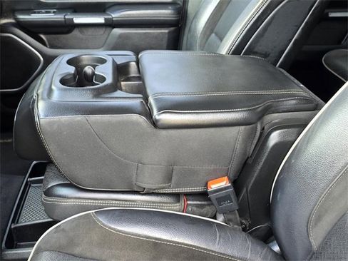 Used 2019 RAM 1500 Laramie image 8