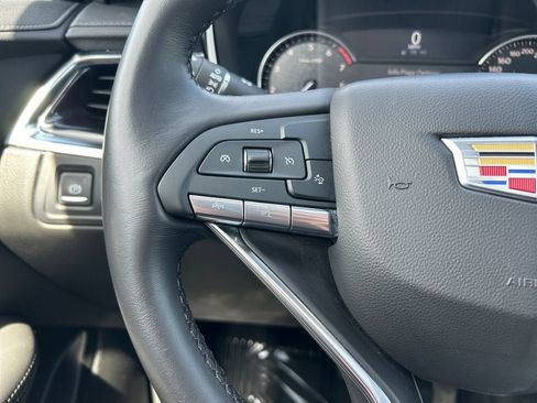 Used 2025 Cadillac XT6 Luxury AWD/4WD image 15