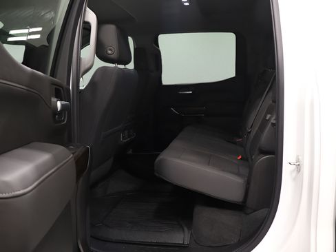 Used 2020 GMC Sierra 1500 Elevation w/ Elevation Value Package AWD/4WD image 14