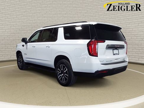 Used 2023 GMC Yukon XL AT4 AWD/4WD image 7