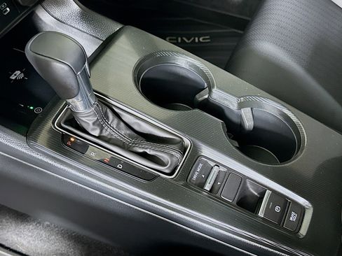 Used 2025 Honda Civic Sport Touring image 24