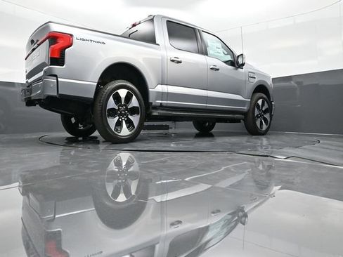New 2023 Ford F150 Lightning Platinum image 23