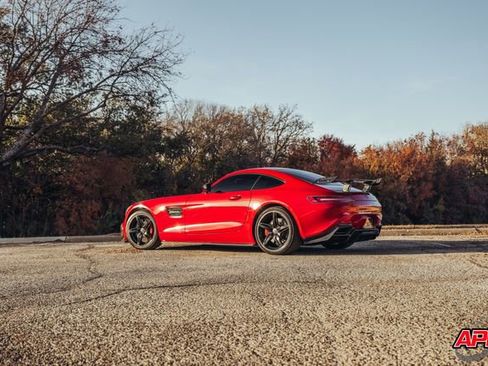 Used 2016 Mercedes-Benz AMG GT S image 21