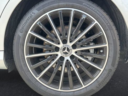 Used 2021 Mercedes-Benz C 300 Sedan image 31