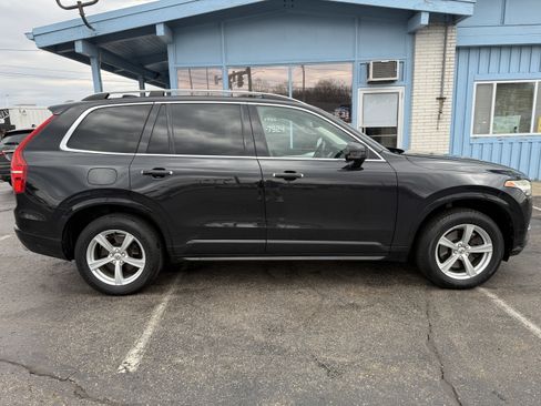 Used 2016 Volvo XC90 T5 Momentum AWD/4WD image 6