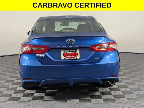 Used 2019 Toyota Camry SE FWD image 6