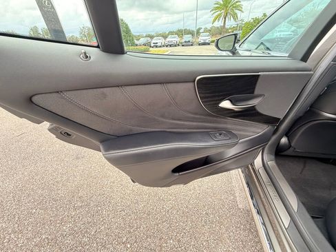 Used 2021 Lexus LS 500 w/ Accessory Package (Z2) image 17