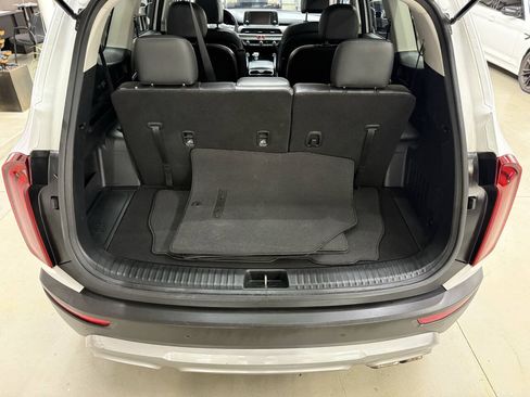 Used 2021 Kia Telluride S AWD/4WD image 9