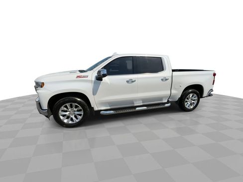 Certified 2022 Chevrolet Silverado 1500 LTZ w/ Safety Package II AWD/4WD image 5
