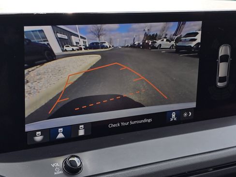 Used 2023 Honda Accord Touring image 5