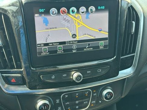 Used 2019 Chevrolet Traverse LT w/ LT Premium Package FWD image 21