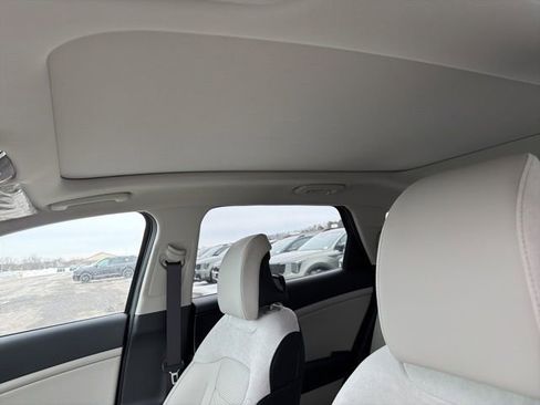 New 2026 Kia Sportage SX Prestige image 11