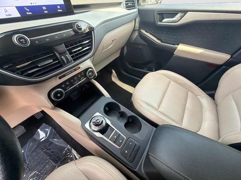 Used 2020 Ford Escape SEL AWD/4WD image 27
