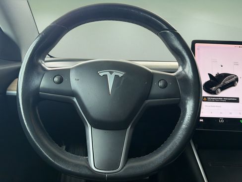 Used 2018 Tesla Model 3 Long Range AWD/4WD image 9