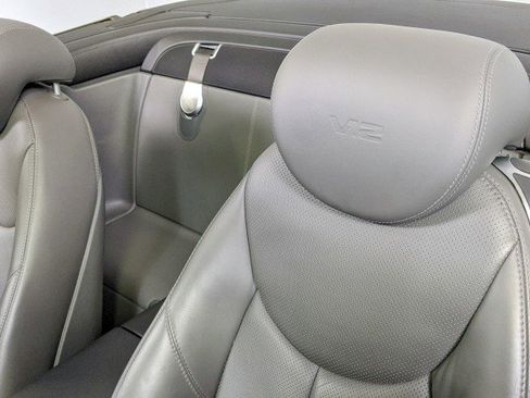 Used 2005 Mercedes-Benz SL 600 image 29