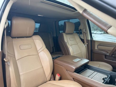 Used 2019 RAM 3500 Limited image 13