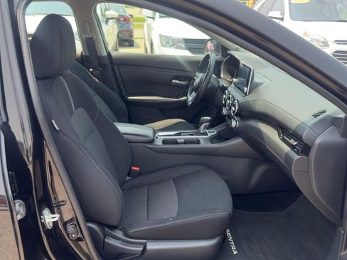 Used 2022 Nissan Sentra SV image 16