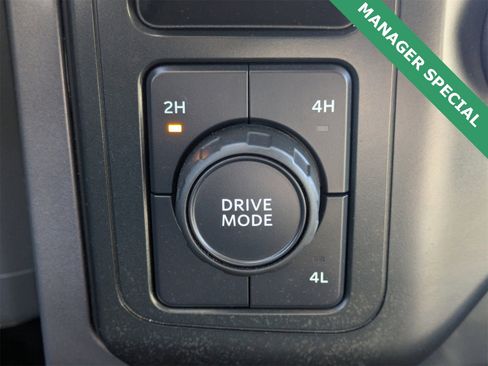 Used 2023 Ford F150 XLT image 22