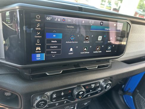 Used 2024 Jeep Wrangler Willys image 17