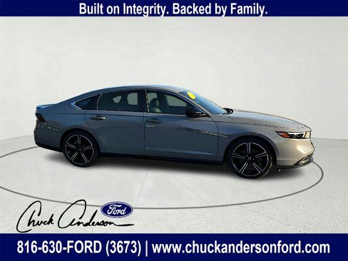 Used 2023 Honda Accord Sport image 8