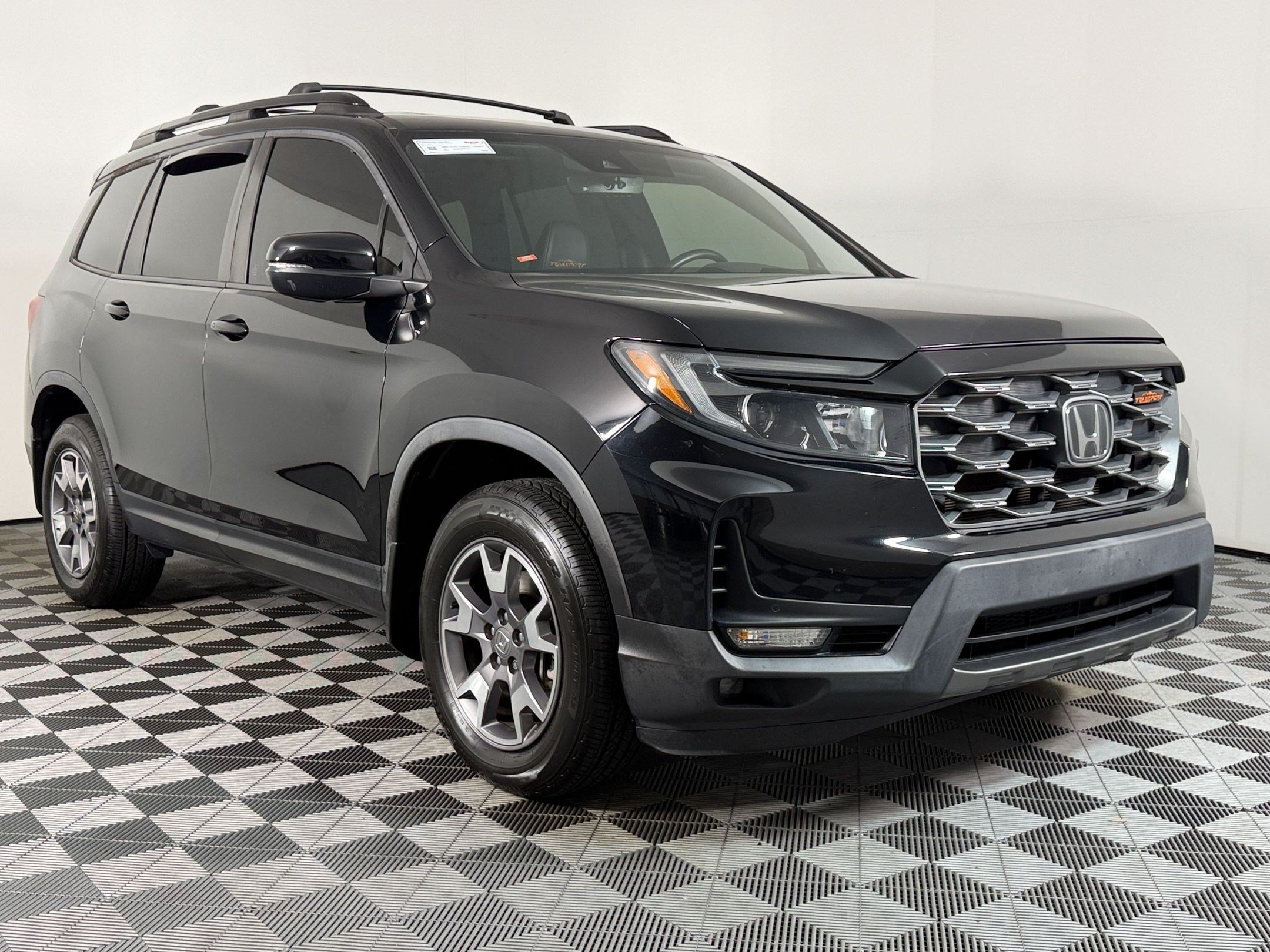 Used 2023 Honda Passport TrailSport image 26