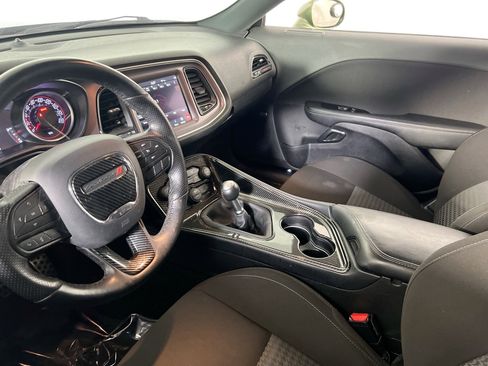 Used 2021 Dodge Challenger R/T Scat Pack w/ Scat Pack Stripe image 22