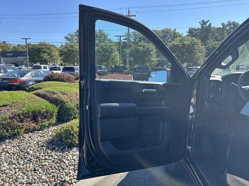 New 2026 Chevrolet Silverado 1500 Custom image 11