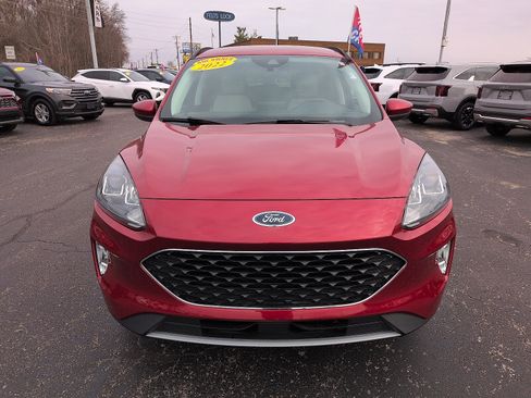 Used 2022 Ford Escape SEL w/ Technology Package image 3