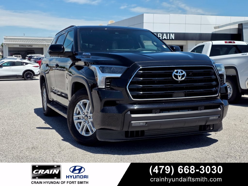 Used 2025 Toyota Sequoia SR5 AWD/4WD image 1