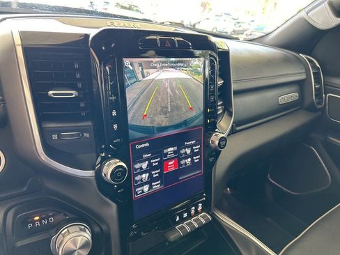 Used 2020 RAM 1500 Laramie image 9