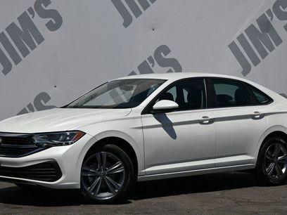 Used 2023 Volkswagen Jetta SE