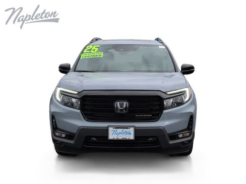 Used 2025 Honda Passport Black Edition image 9