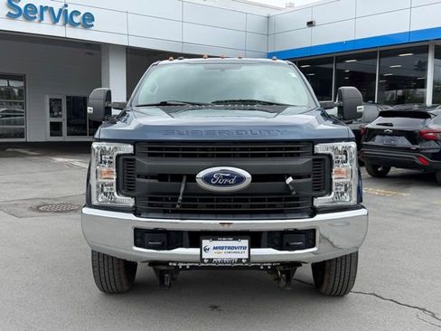 Used 2019 Ford F250 XL w/ XL Value Package AWD/4WD image 3
