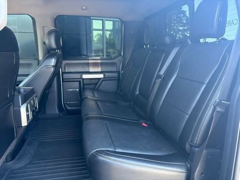 Used 2017 Ford F150 Lariat w/ Equipment Group 502A Luxury AWD/4WD image 18