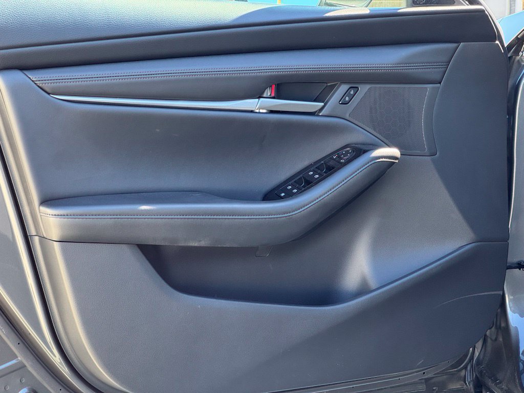 New 2026 MAZDA MAZDA3 s FWD image 9