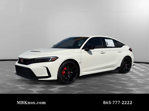 Used 2023 Honda Civic Type R image 1