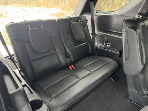 Used 2025 Ford Explorer ST image 10