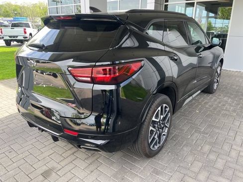 Used 2024 Chevrolet Blazer RS w/ LPO, Floor Liner Package AWD/4WD image 4