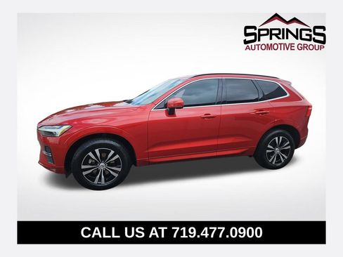 Used 2023 Volvo XC60 B5 Core AWD/4WD image 1