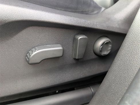 Used 2023 Subaru Ascent Touring image 16