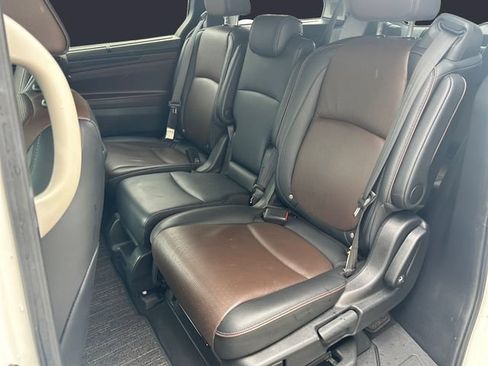Used 2025 Honda Odyssey Elite image 13