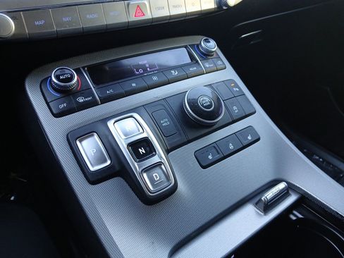 Used 2022 Hyundai Palisade SEL w/ Premium Package image 19