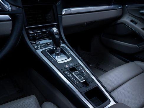 Used 2013 Porsche 911 Carrera S RWD image 11