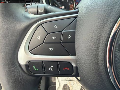 Used 2019 Jeep Compass Limited w/ Safety & Security Group AWD/4WD image 16