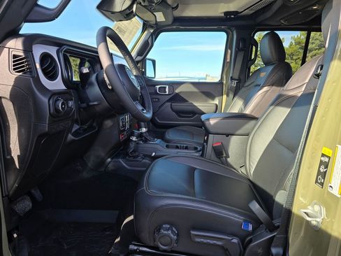 New 2026 Jeep Wrangler Unlimited Sport AWD/4WD image 11