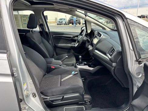 Used 2015 Honda Fit EX image 36
