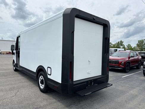 Used 2024 Chevrolet Brightdrop 600 w/ Battery Pack, Max Range AWD/4WD image 3