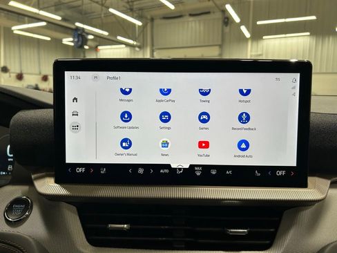 New 2026 Ford Explorer Active w/ Active Comfort Package image 19