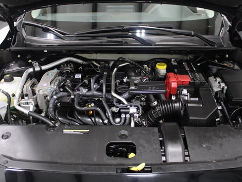 Used 2025 Nissan Sentra S FWD image 10