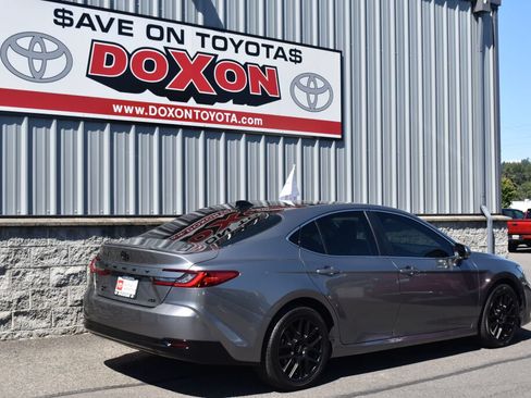 Certified 2025 Toyota Camry XLE w/ Premium Plus Package AWD/4WD image 5